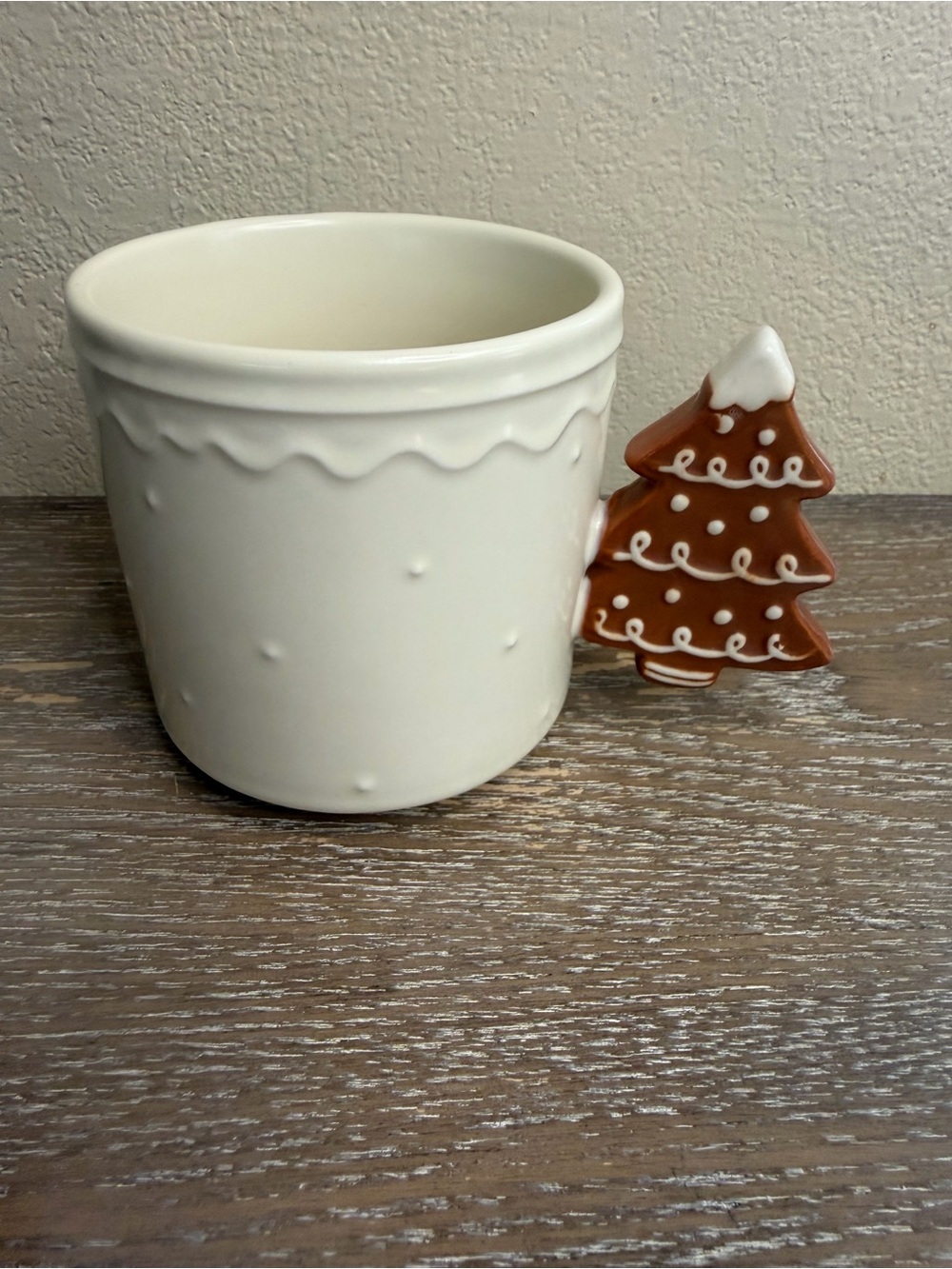 TARGET WONDERSHOP GINGERBREAD Tree HANDLE  MUG